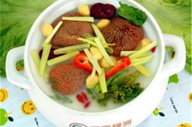 金宮，金宮雞精，金宮味精，金宮火鍋底料，金宮香腸臘肉調(diào)料，金宮小龍蝦調(diào)料，金宮魚(yú)調(diào)料，金宮調(diào)料定制，金宮調(diào)味品定制