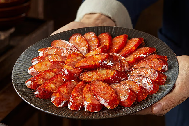 今年立冬后第一頓金宮香腸“C味”出道，快來過把癮吧
